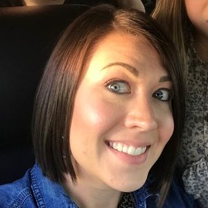 Meet your Posher, Candice